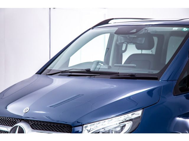 MERCEDES BENZ V CLAS 2022 Image 31
