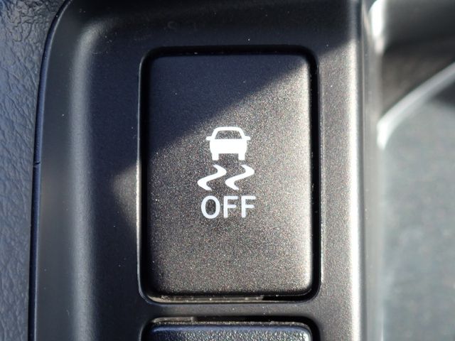 TOYOTA HIACE VAN 2WD 2020 Image 31