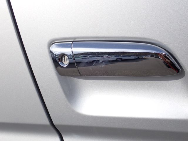 TOYOTA HIACE VAN 2WD 2020 Image 31