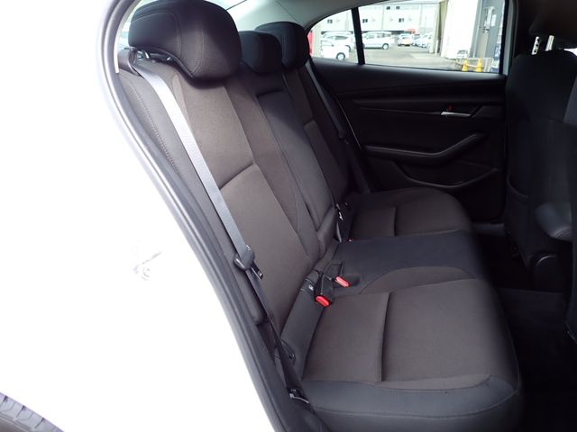 MAZDA 3 SEDAN 2020 Image 31