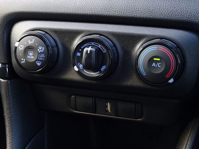 TOYOTA YARIS 2020 Image 31