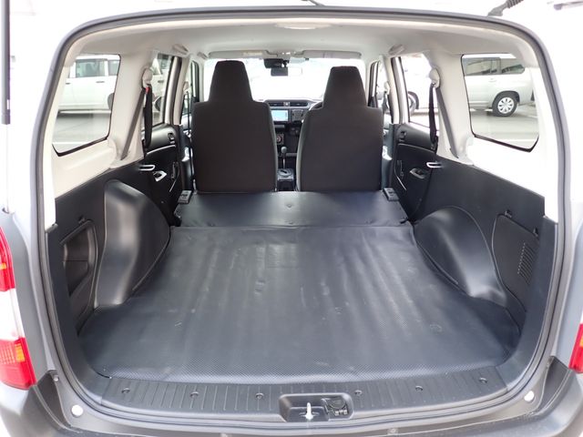 MAZDA FAMILIA VAN 2WD 2020 Image 31