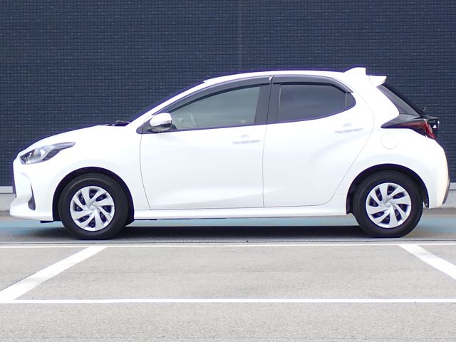 TOYOTA YARIS HYBRID 2020 Image 31