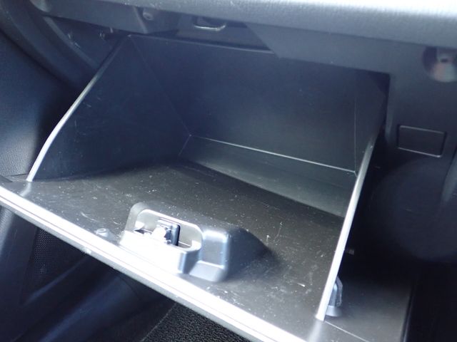 MAZDA 2 2020 Image 31