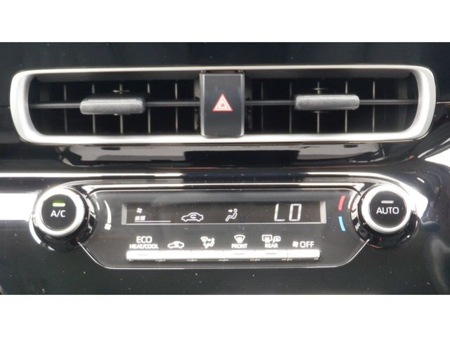 TOYOTA AQUA 2023 Image 31