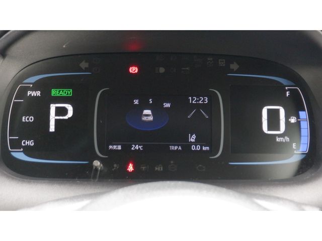 TOYOTA AQUA 2023 Image 31