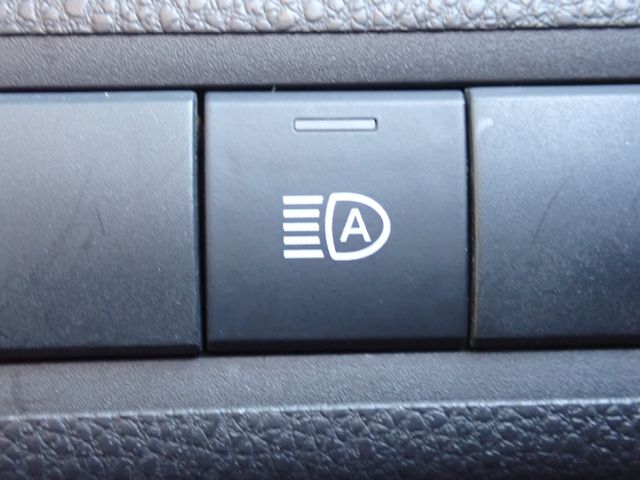 TOYOTA AQUA 2023 Image 31