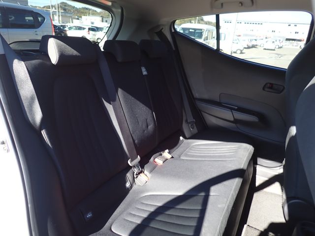 TOYOTA AQUA 2023 Image 31