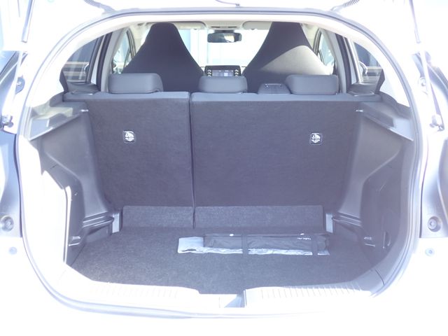 TOYOTA AQUA 2023 Image 31