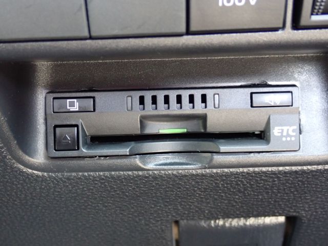 TOYOTA AQUA 2023 Image 31