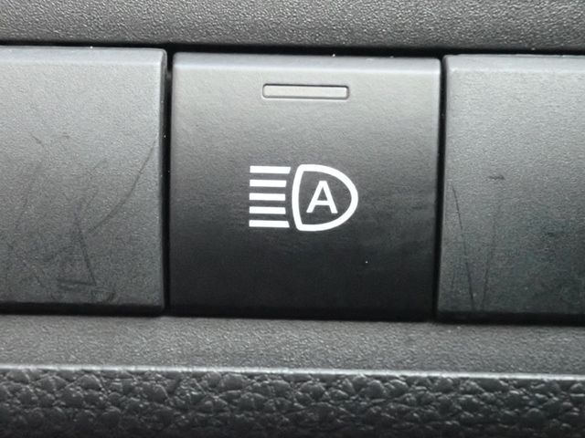 TOYOTA AQUA 2023 Image 31