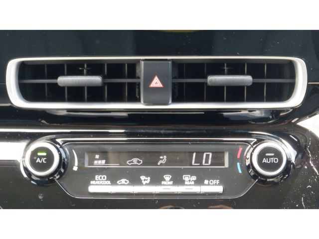 TOYOTA AQUA 2023 Image 31