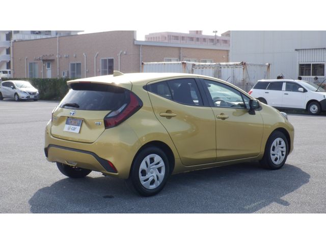 TOYOTA AQUA 2023 Image 31