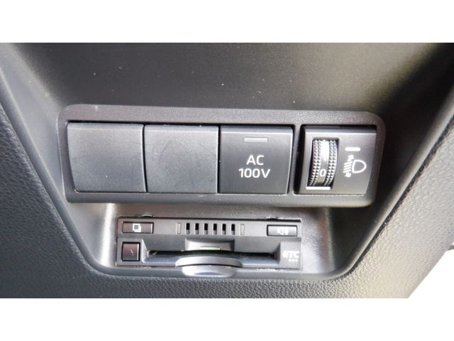 TOYOTA AQUA 2023 Image 31