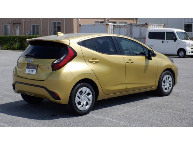 TOYOTA AQUA 2023 Image 31