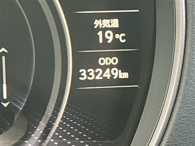 TOYOTA LEXUS LS500H 2022 Image 31