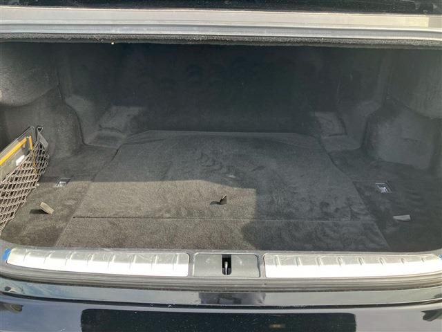 TOYOTA LEXUS LS500H 2022 Image 31