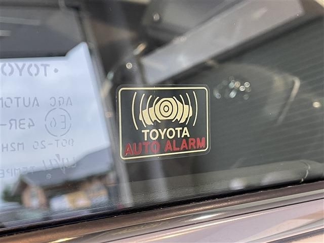 TOYOTA HARRIER HYBRID 2020 Image 31