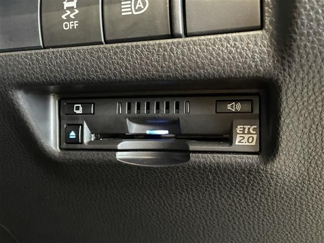 TOYOTA HARRIER HYBRID 2020 Image 31