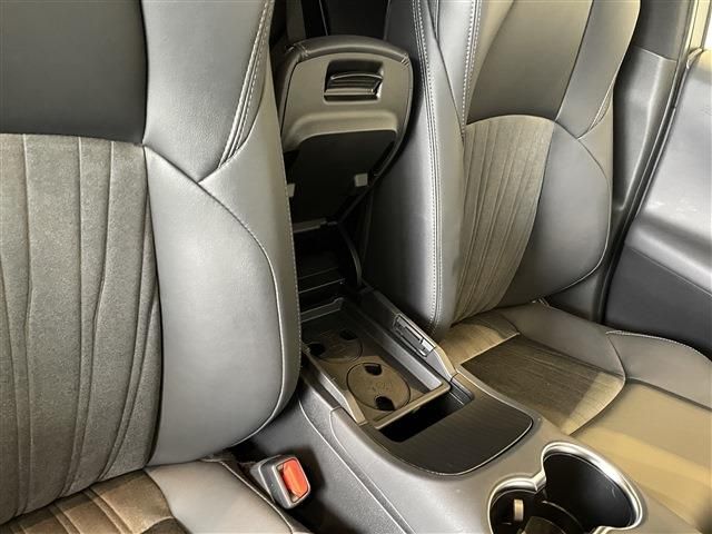 TOYOTA HARRIER HYBRID 2020 Image 31