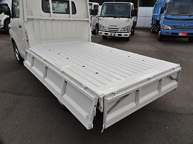 TOYOTA TOWNACE TRUCK 2WD 2023 Image 31