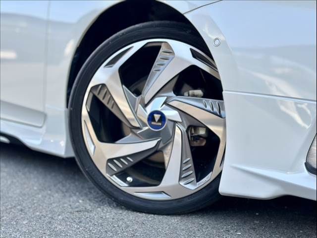 TOYOTA PRIUS PHV 2019 Image 31