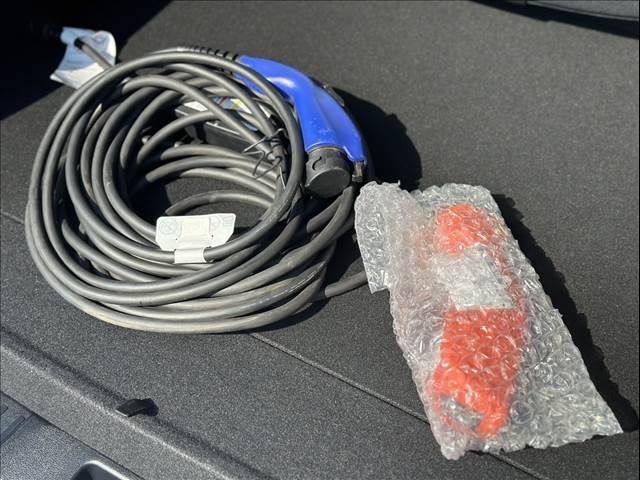 TOYOTA PRIUS PHV 2019 Image 31