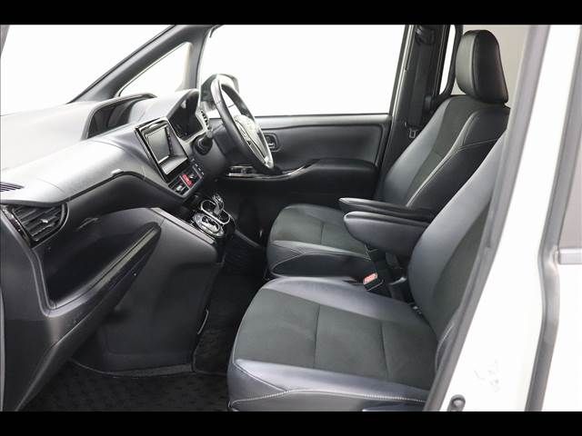 TOYOTA NOAH 2020 Image 31