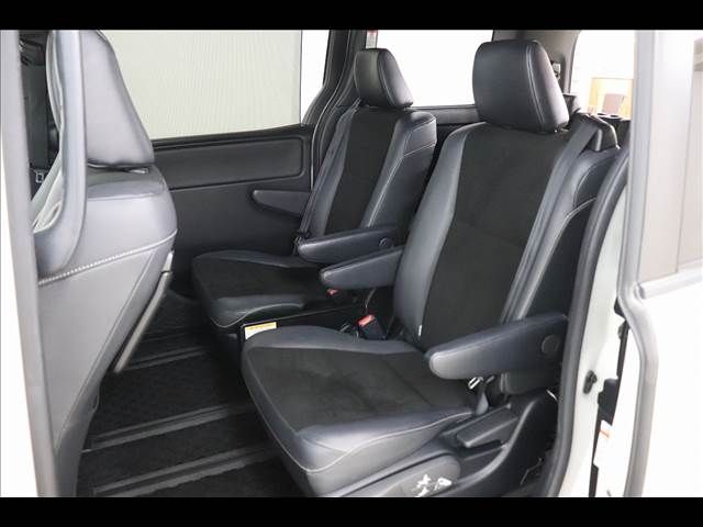 TOYOTA NOAH 2020 Image 31