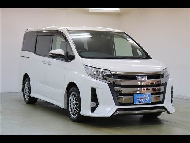 TOYOTA NOAH 2020 Image 31
