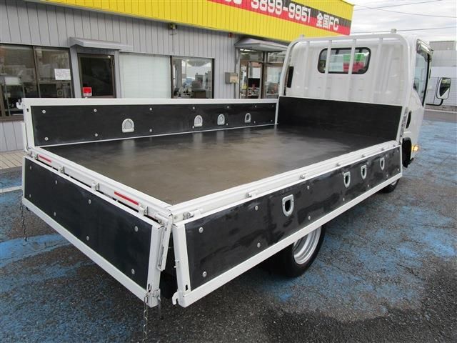 ISUZU  2018 Image 31