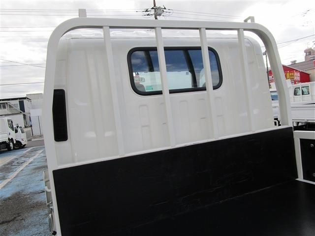 ISUZU  2018 Image 31