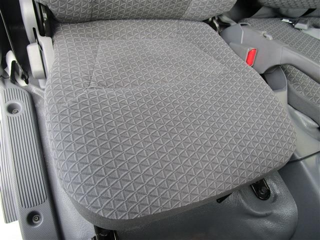 ISUZU  2018 Image 31