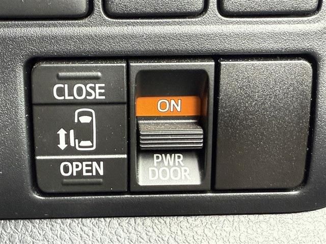 TOYOTA VOXY 2020 Image 31