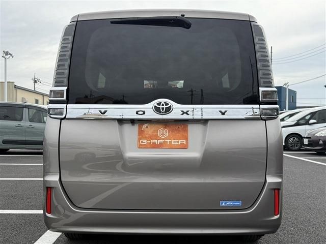 TOYOTA VOXY 2020 Image 31