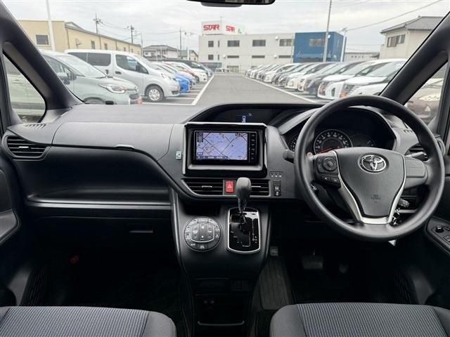 TOYOTA VOXY 2020 Image 31