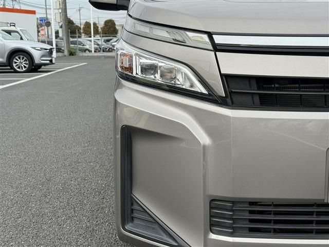TOYOTA VOXY 2020 Image 31