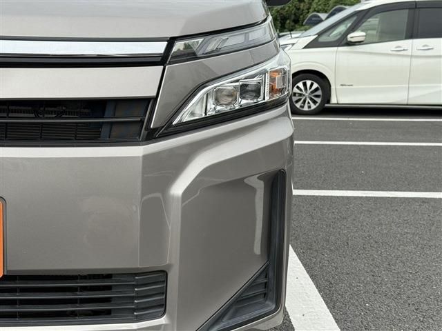 TOYOTA VOXY 2020 Image 31