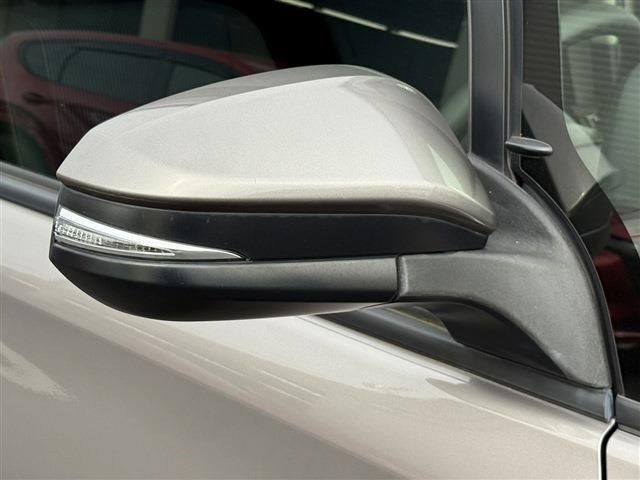 TOYOTA VOXY 2020 Image 31