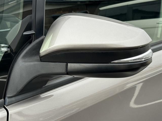 TOYOTA VOXY 2020 Image 31