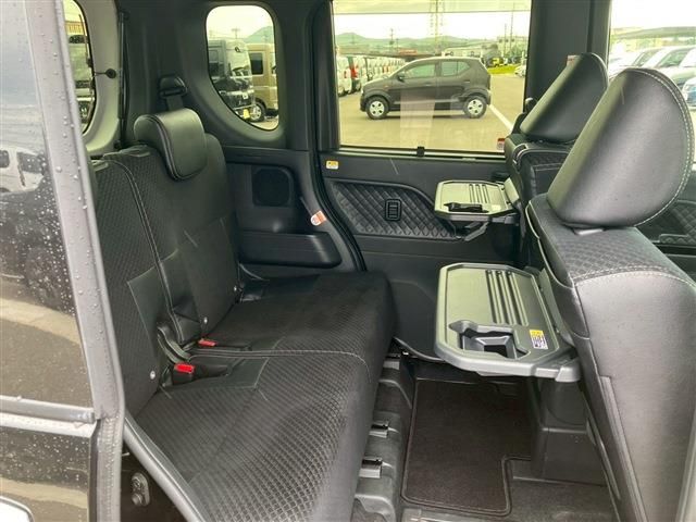 DAIHATSU TANTO CUSTOM 2022 Image 31