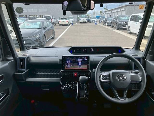 DAIHATSU TANTO CUSTOM 2022 Image 31