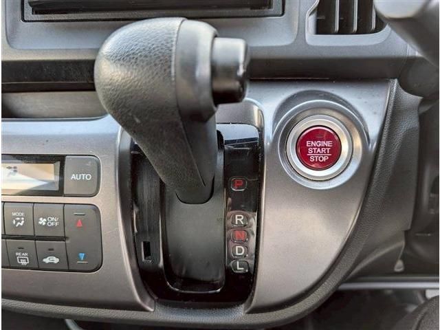 HONDA N-WGN CUSTOM 2018 Image 31