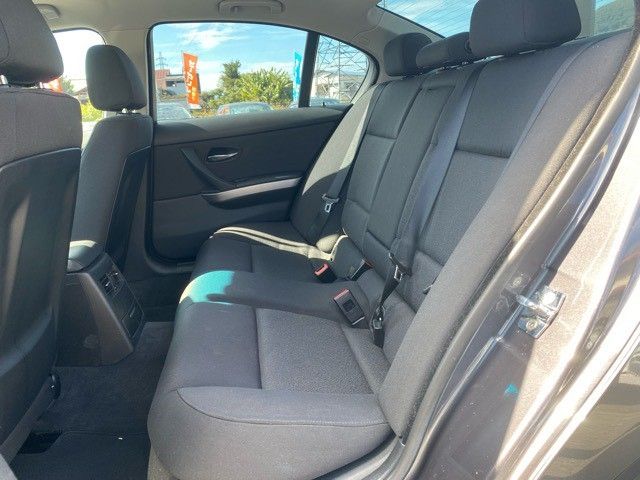 BMW 3SERIES SEDAN 2008 Image 31