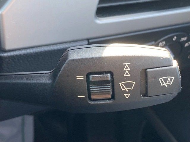 BMW 3SERIES SEDAN 2008 Image 31