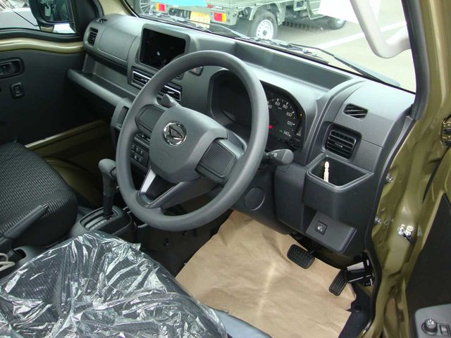 DAIHATSU HIJET TRUCK 4WD 2025 Image 31