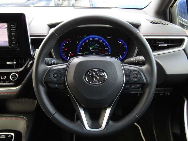 TOYOTA COROLLA SPORT HYBRID 2018 Image 31