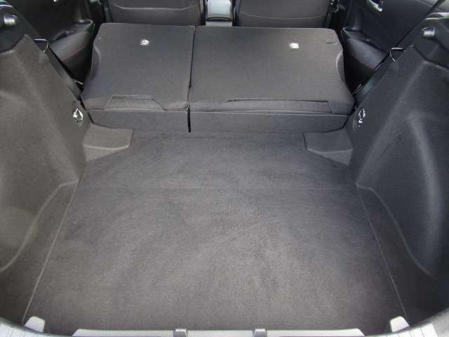 TOYOTA COROLLA SPORT HYBRID 2018 Image 31