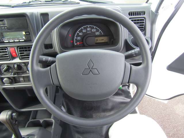 MITSUBISHI MINICAB TRUCK 2024 Image 31