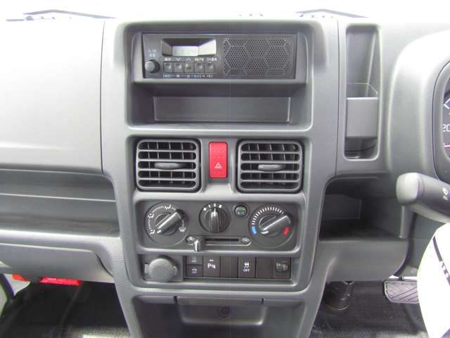 SUZUKI CARRY TRUCK 2025 Image 31